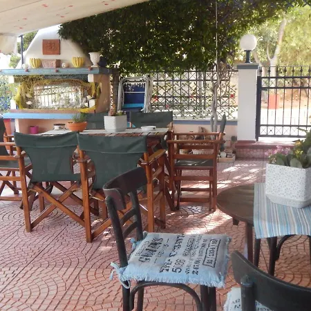 Giorgos-vera Feriehus *