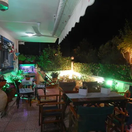 Giorgos-vera Hébergement de vacances *